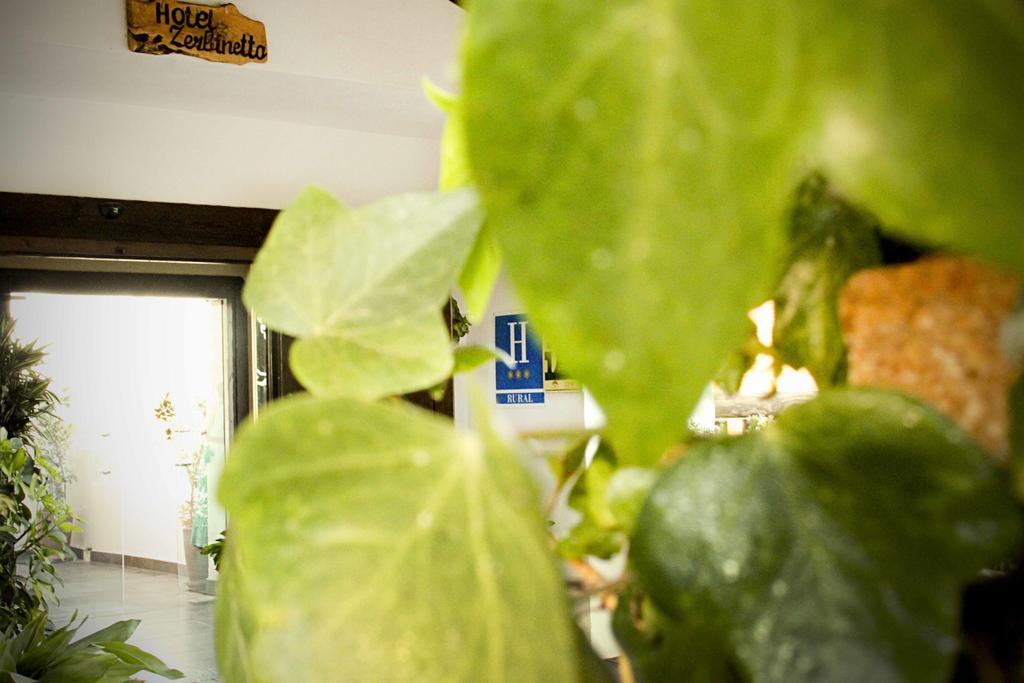 Hotel Zerbinetta Dilar Ngoại thất bức ảnh